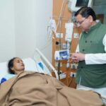 मुख्यमंत्री धामी ने मैक्स अस्पताल, देहरादून में भर्ती पूर्व विधायक श्रीमती मुन्नी देवी शाह की कुशलक्षेम  जानी