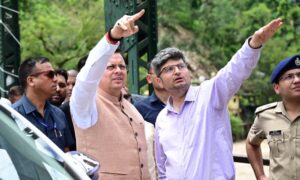 थराली में आपदा प्रभावित क्षेत्रों का मुख्यमंत्री ने किया स्थलीय निरीक्षण, अधिकारियों को राहत एवं रेस्टोरेशन कार्यों में तेजी लाने के दिए निर्देश